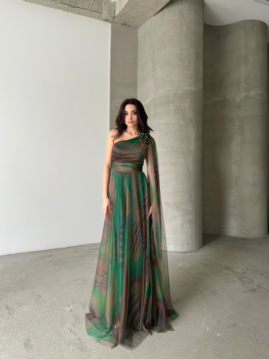 One-Shoulder Cape Detail Tulle Maxi Dress - Green Multi