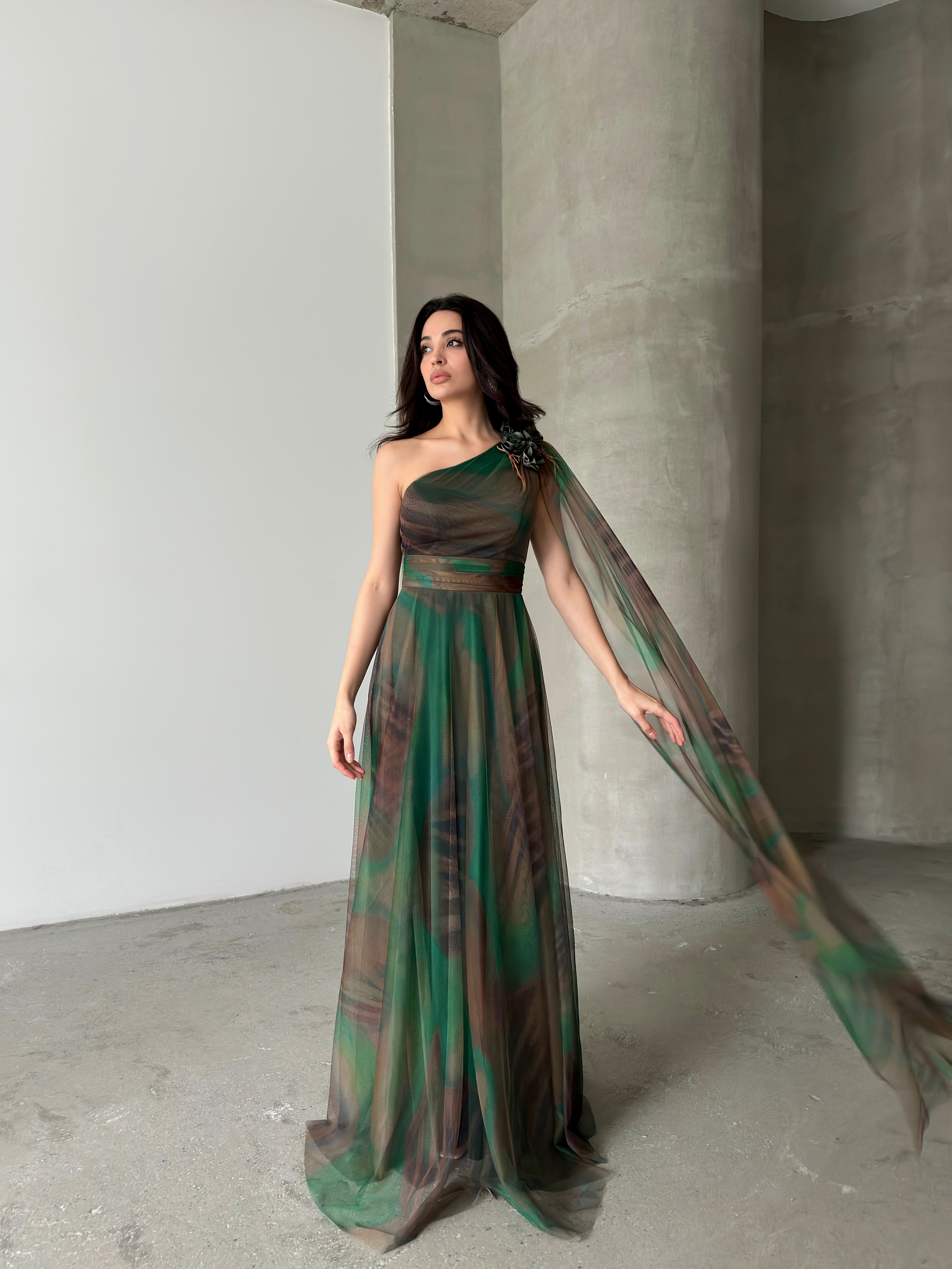 One-Shoulder Cape Detail Tulle Maxi Dress - Green Multi