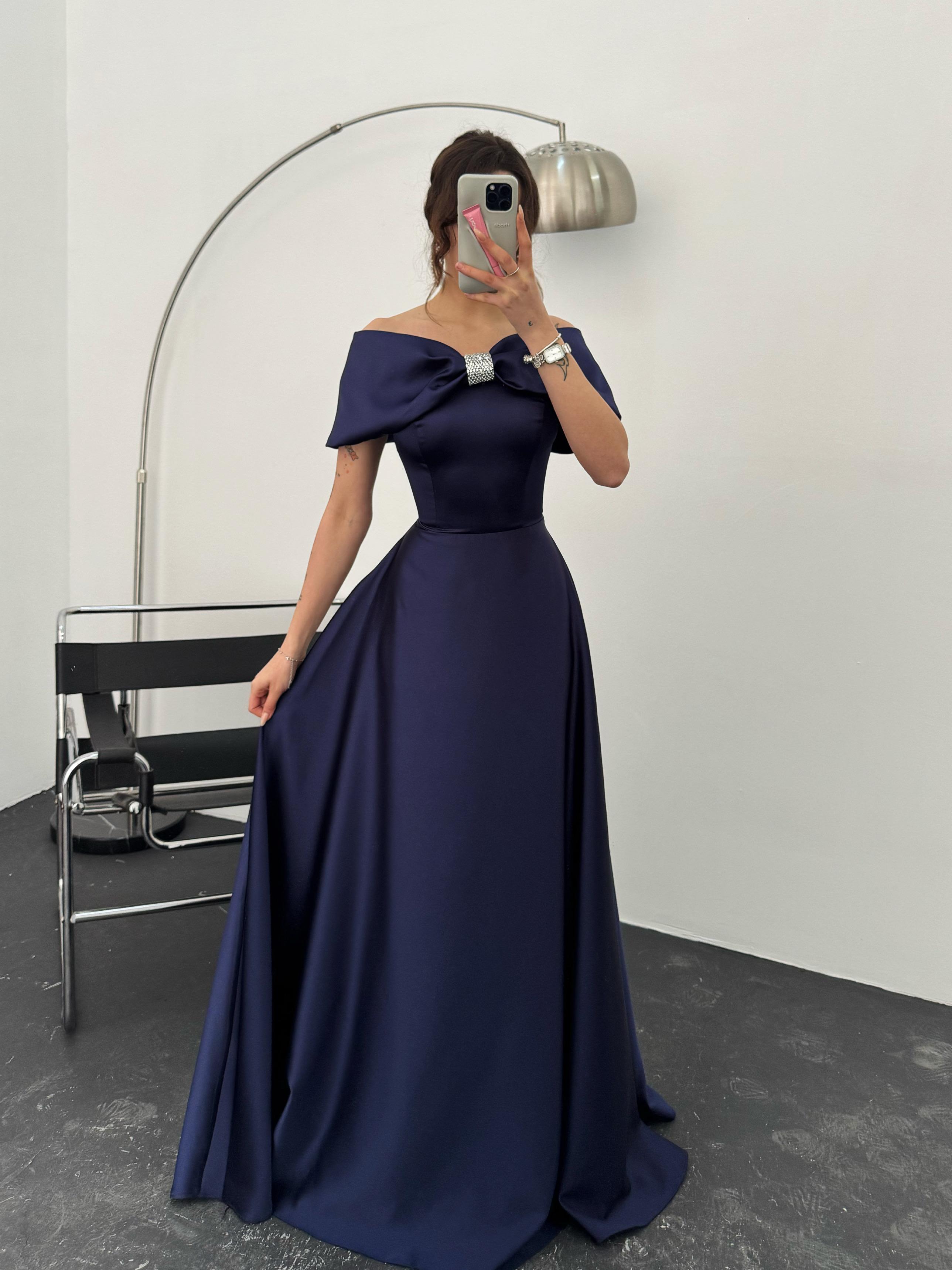 Off-Shoulder Bow Structured Satin Maxi Dress - Navy Blue